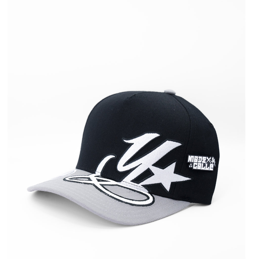 Set de 2 Gorras + 1 Pin de Regalo